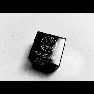 Rituel de Fille Ash and Ember Eye Soot Golden Age like NEW full sized
